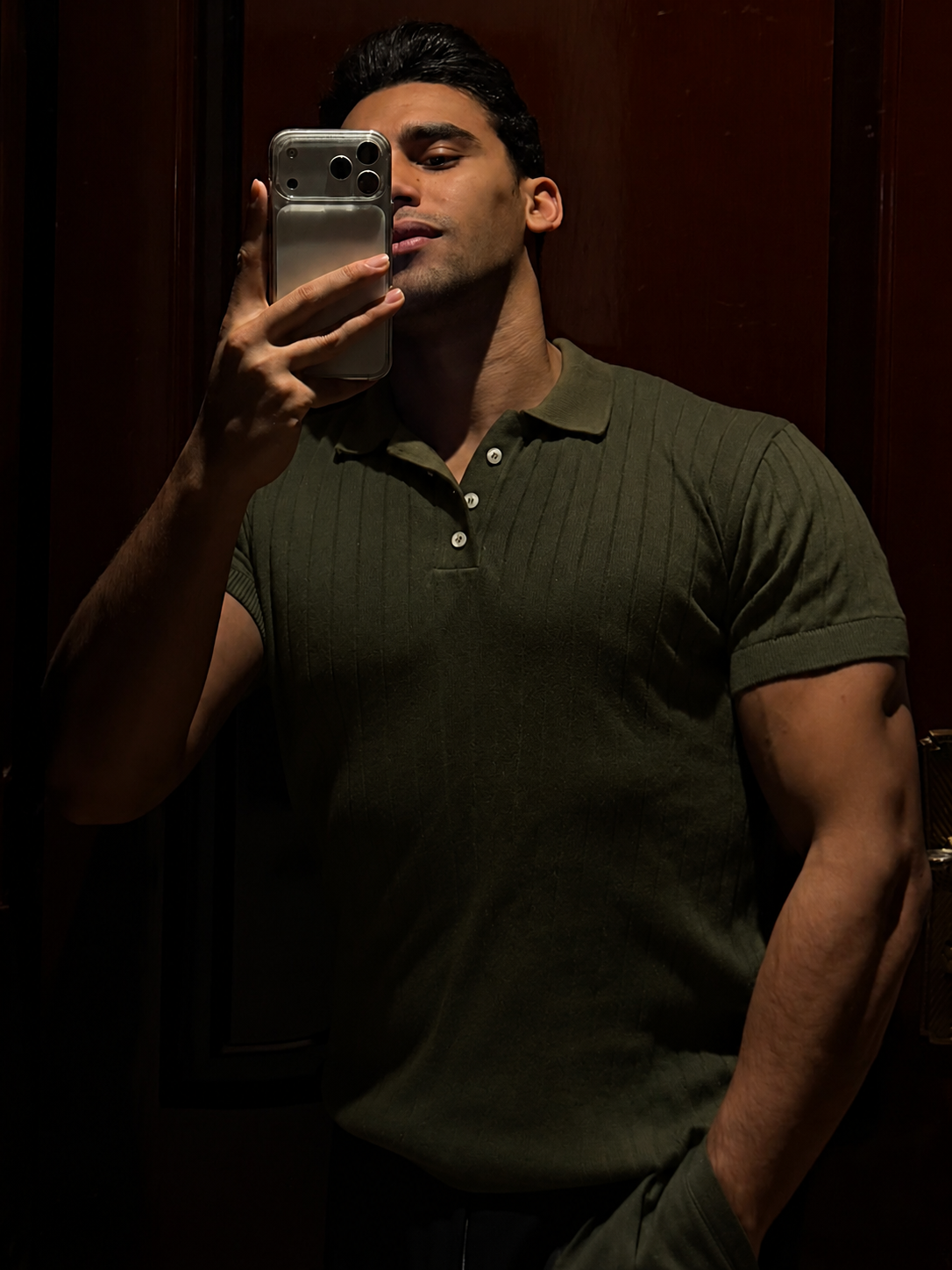 A PERFECT POLO (OLIVE GREEN)