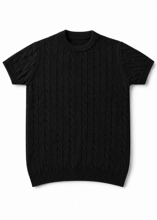 A CABLE KNITTED ROUND (BLACK)