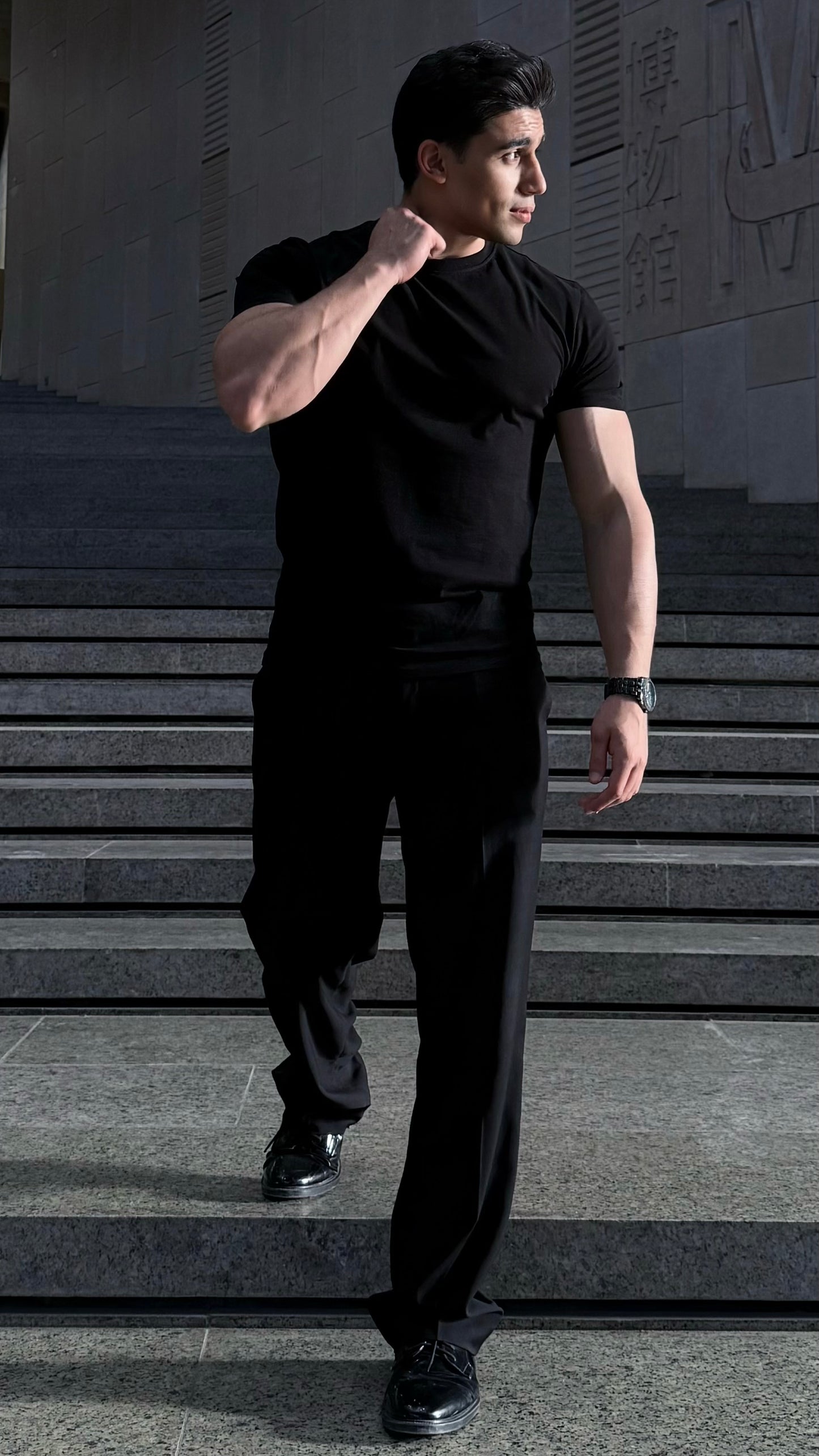 PLEATED TROUSERS